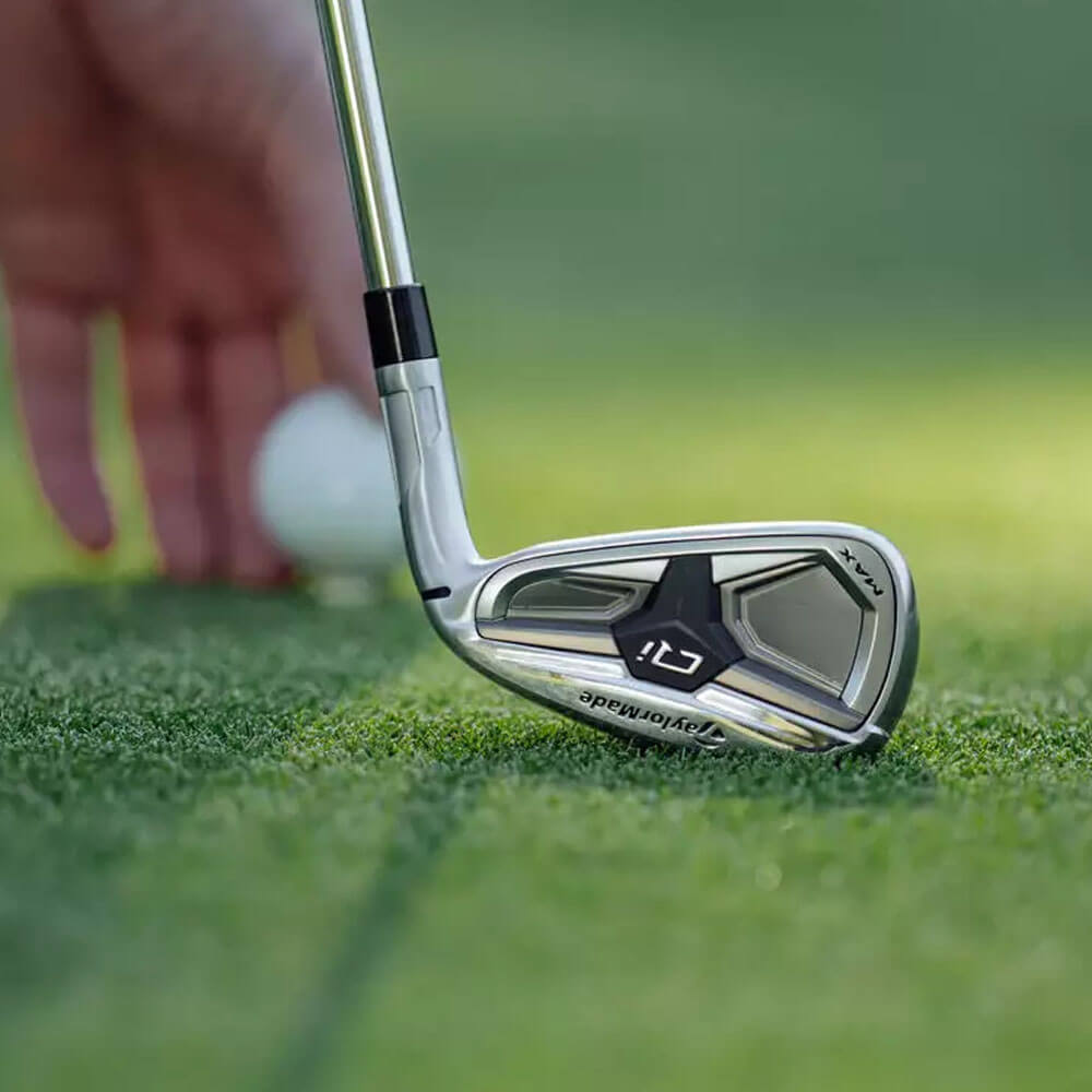 TaylorMade Qi Max Iron Set