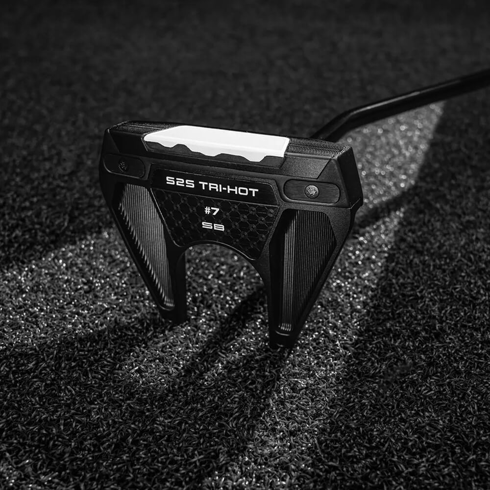 Odyssey Square 2 Square Tri-Hot Black Putter